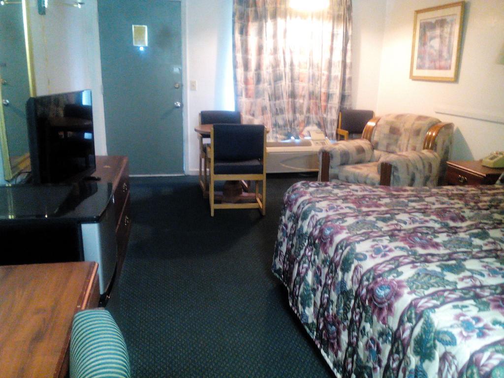 Gateway Inn Lake City Extérieur photo