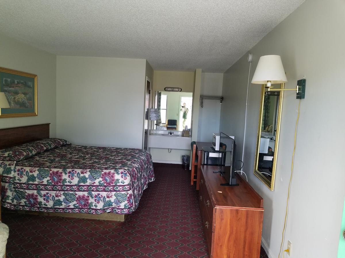 Gateway Inn Lake City Extérieur photo